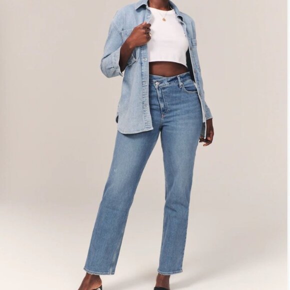 Abercrombie & Fitch Denim - Abercrombie and Fitch- Women's Curve Love Ultra High Rise 90s Straight